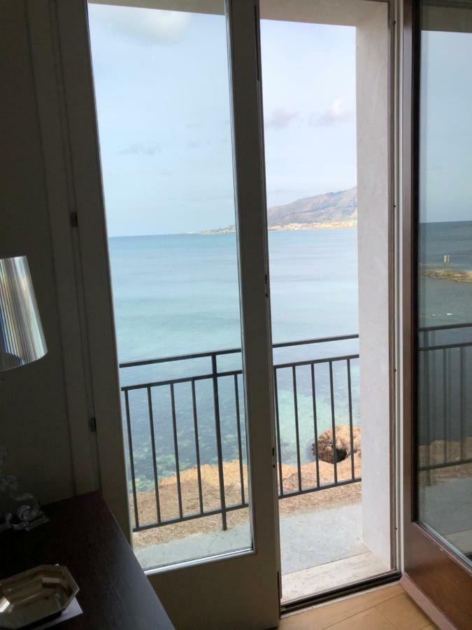 トラーパニA Casa Di Claraアパートメント エクステリア 写真